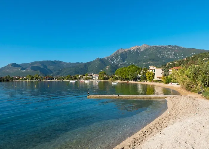 Acqua Di Mare - Siena * Nydri (Lefkada)